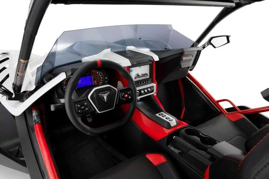 2023 Polaris Slingshot. Imagen interior.