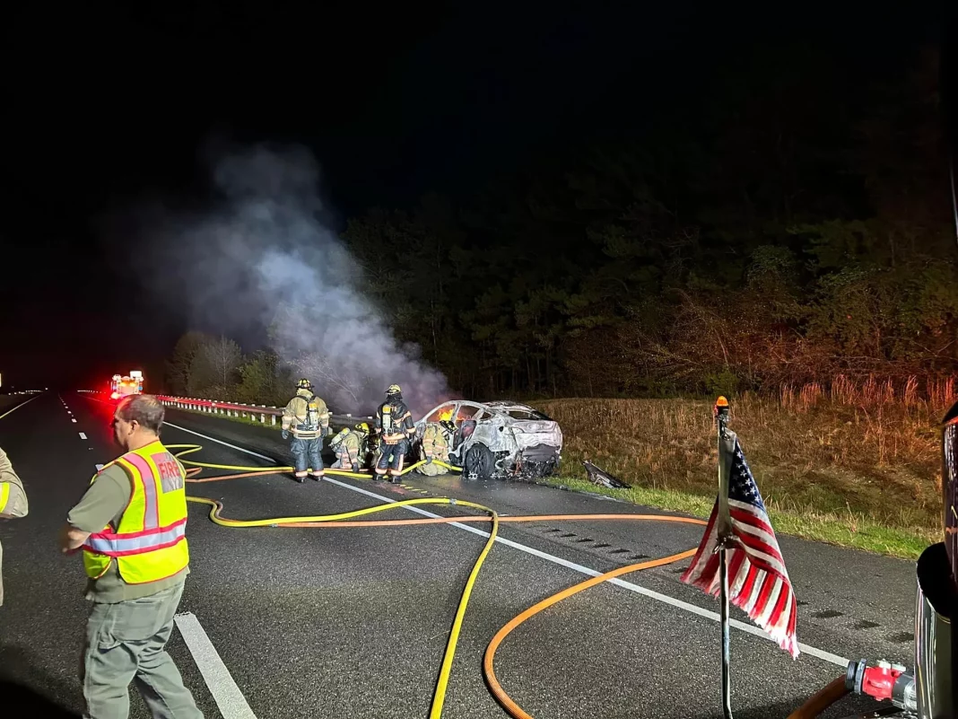 2023 Tesla Model Y incendio. Imagen portada.