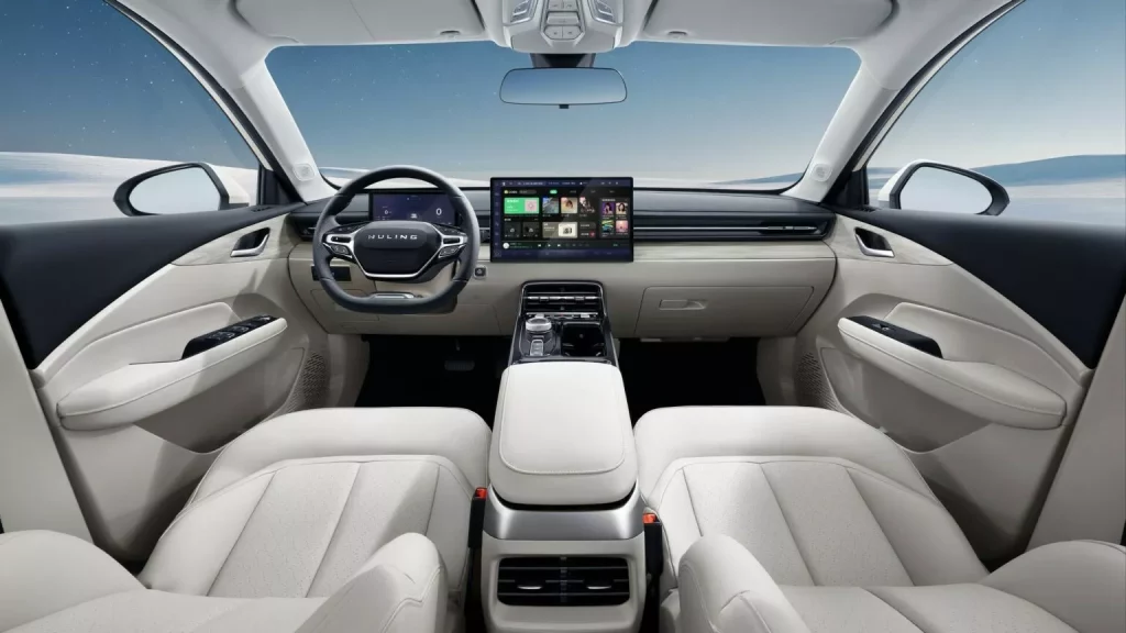 2023 Wuling Xing Guang PHEV. Imagen interior.