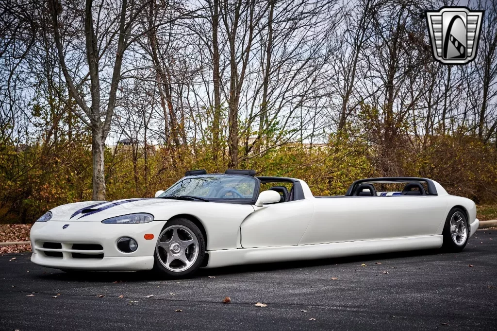 1996 Dodge Viper Limusina 2 Motor16