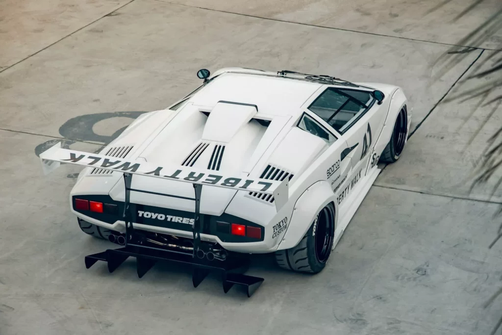 2024 Liberty Walk Lamborghini Countach 11 Motor16