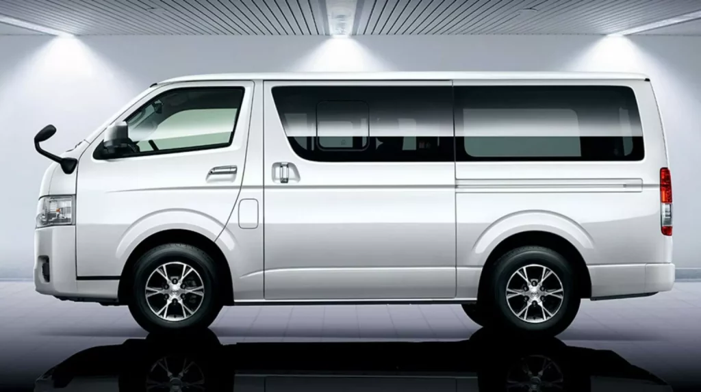 2024 Toyota HiAce 13 Motor16