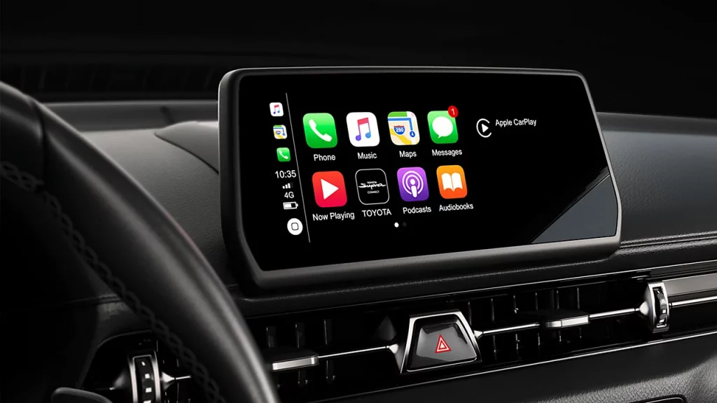 Android auto apple carplay toyota Motor16