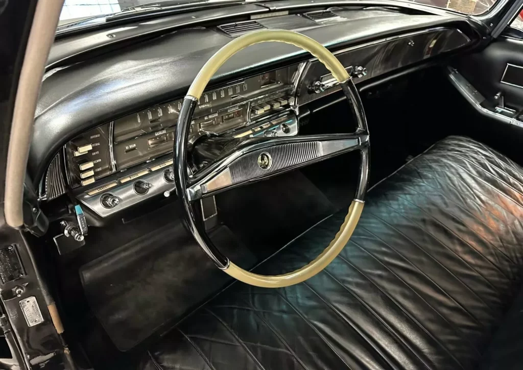 1964 Chrysler Imperial Crown Ghia Presidential Limousina 10 Motor16