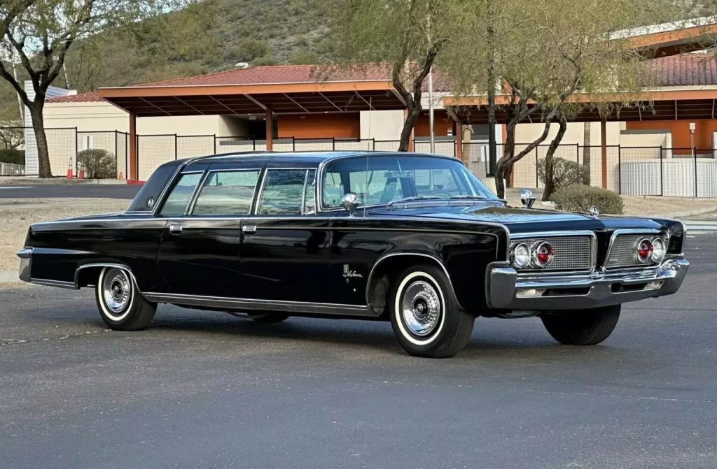 1964 Chrysler Imperial Crown Ghia Presidential Limousina 5 Motor16