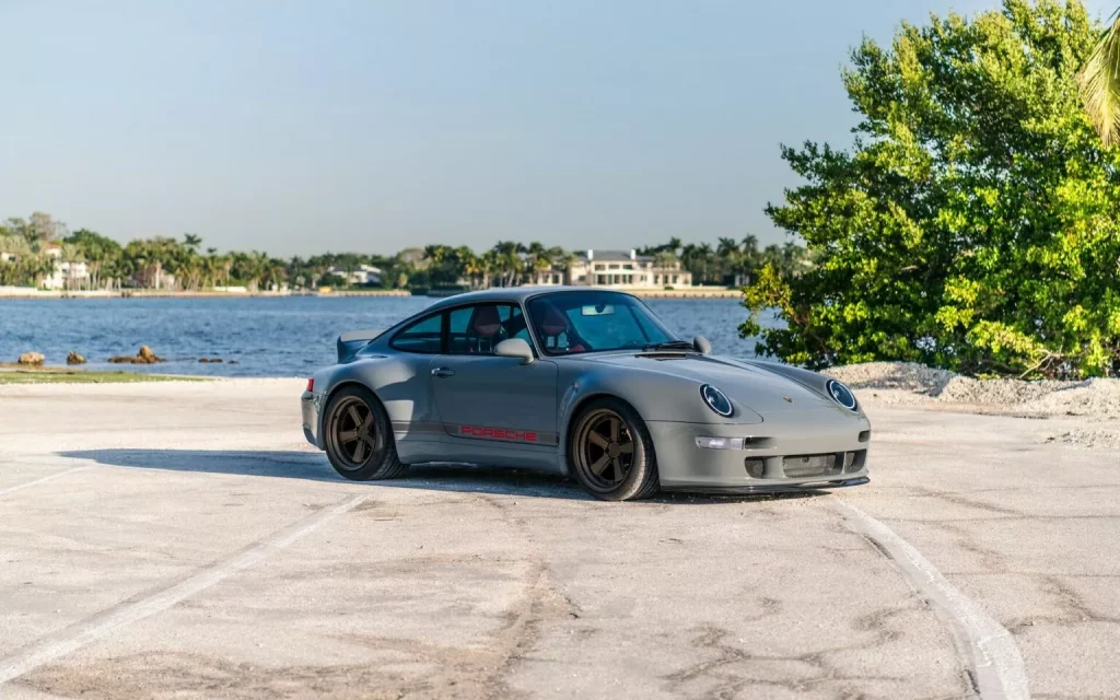 1996 Porsche 911 Gunther Werks Sotheby's. Imagen delantera.