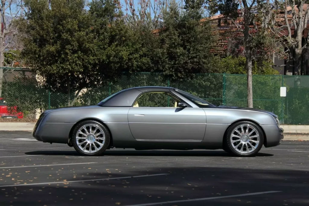 2004 Lincoln Mark X Concept Mecum 11 Motor16