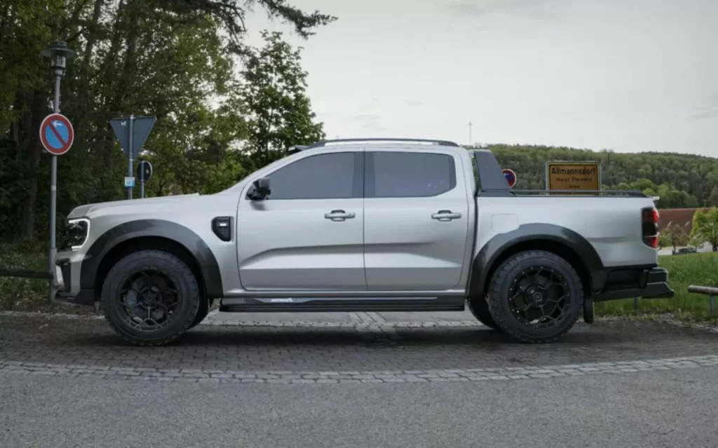 2024 Ford Ranger Motion R. Imagen lateral.