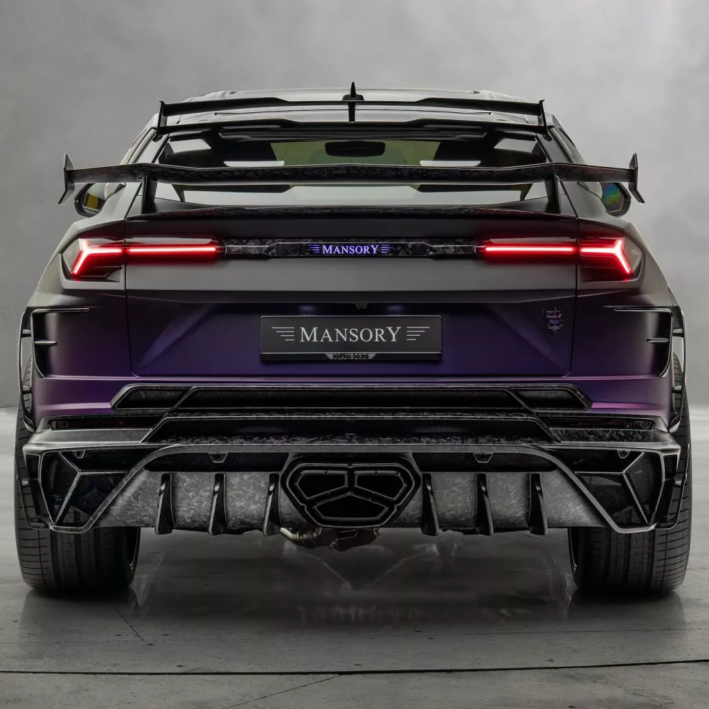 2024 Lamborghini Urus S. Mansory Venatus S. Imagen trasera.