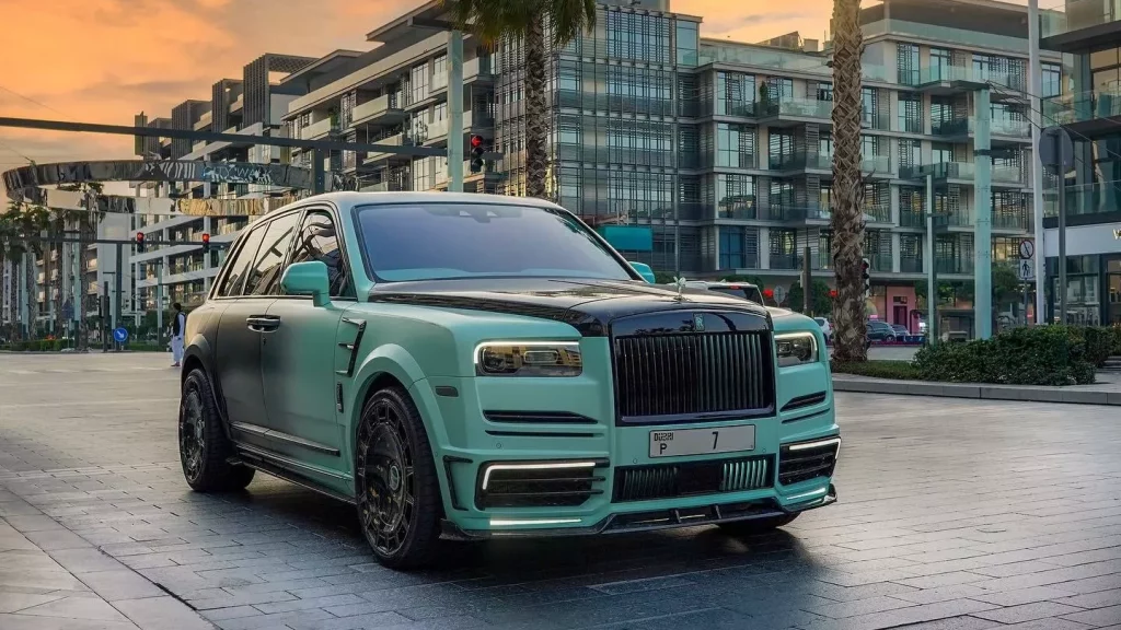 2024 Matrícula Dubai. Rolls-Royce Cullinan. Mansory. Imagen portada.