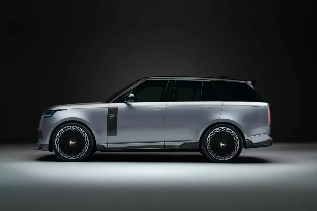 2024 Range Rover The Dragon Edition Overfinch. Imagen lateral.