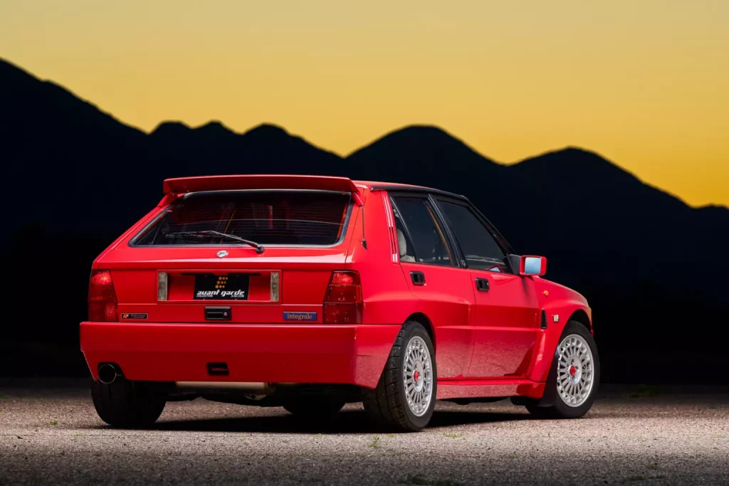 1992 Lancia Delta HF Integrale. Ralph Gilles. Imagen trasera.