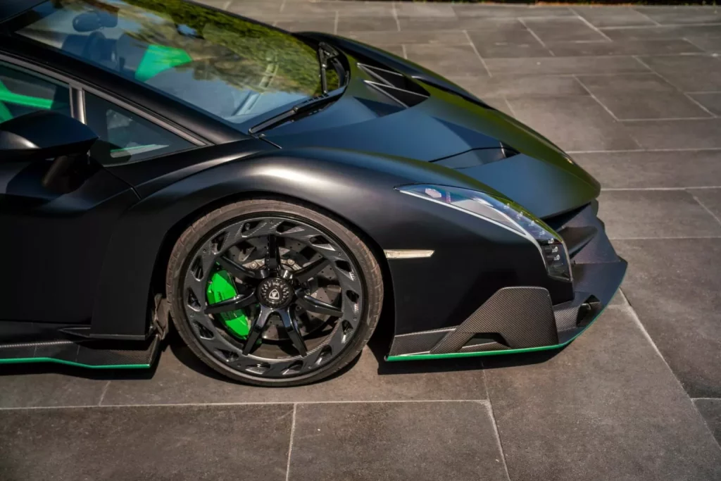 2015 Lamborghini Veneno Roadster SBX 11 Motor16