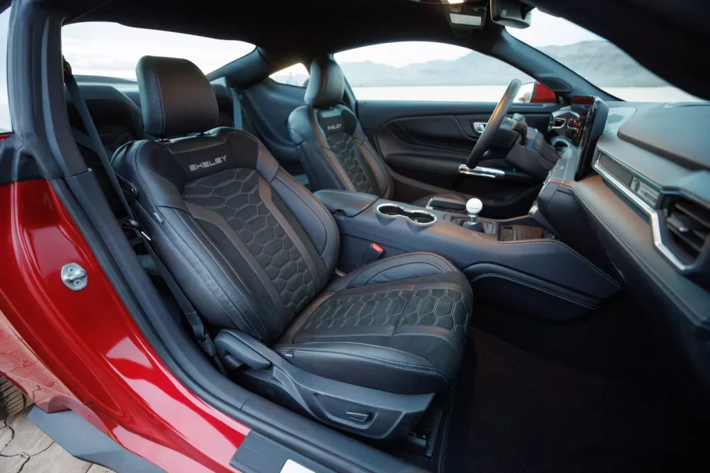 2024 Shelby Super Snake Mustang. Imagen interior.