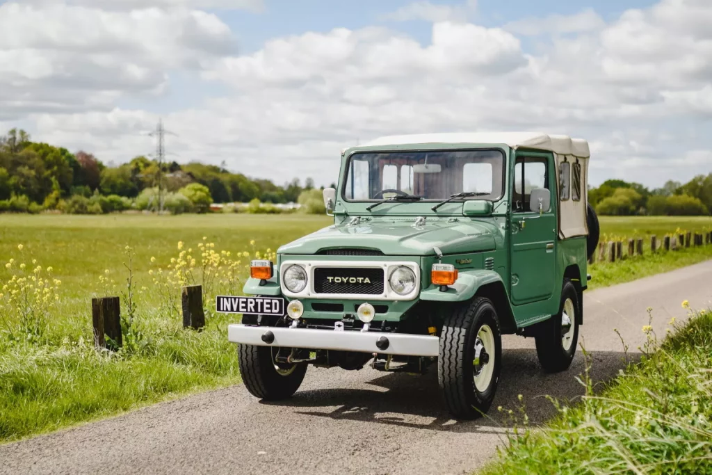 1965 Inverted Toyota Land Cruiser FJ40 16 Motor16