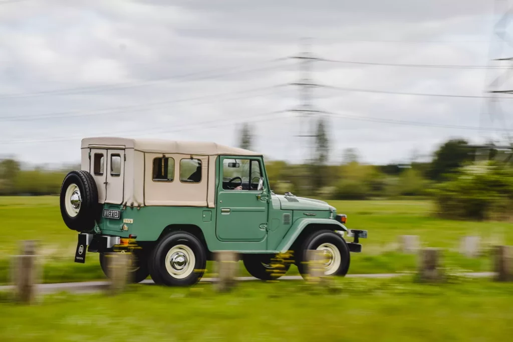 1965 Inverted Toyota Land Cruiser FJ40 3 Motor16