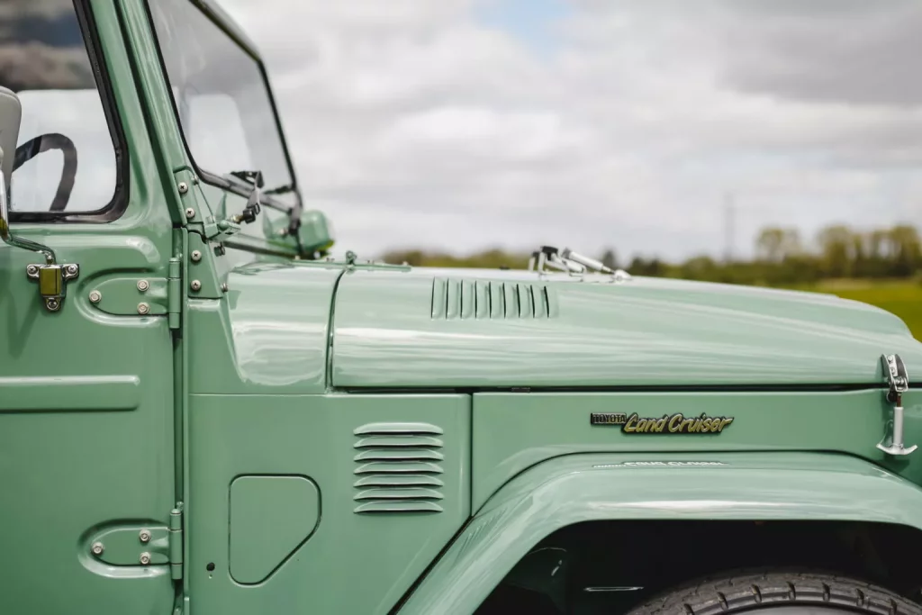 1965 Inverted Toyota Land Cruiser FJ40 8 Motor16