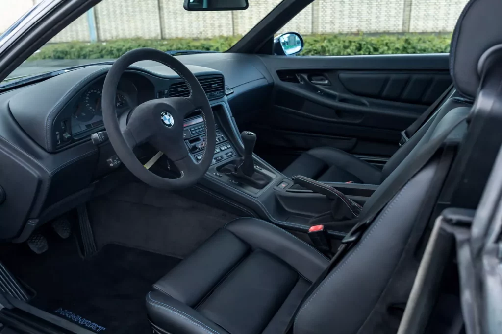 1990 BMW 850i. Manharth MH8 5.0 V8. Imagen interior.
