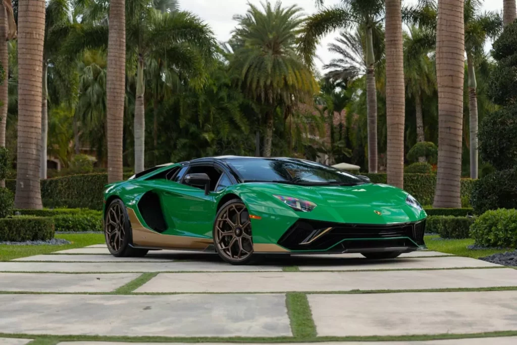 2021 Lamborghini Aventador Ultimae Roadster Mecum 19 Motor16