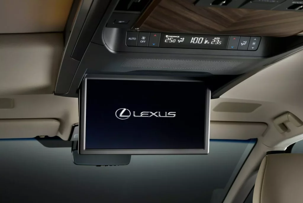 2024 Lexus LM Luxury Japon 20 Motor16