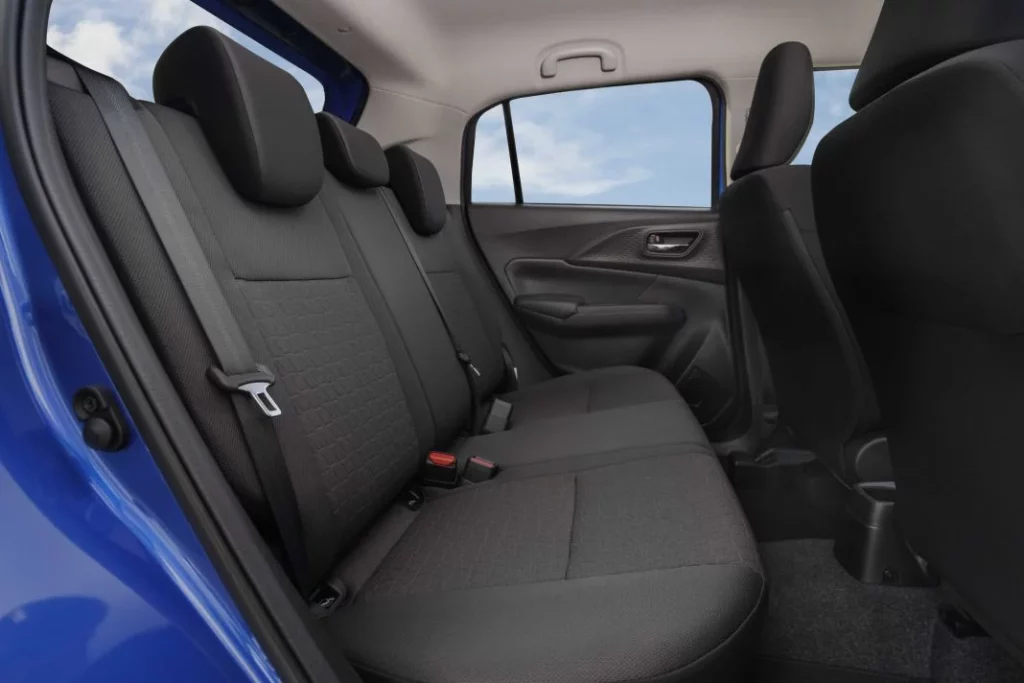 2024 Suzuki Swift Azul interiores 12 Motor16