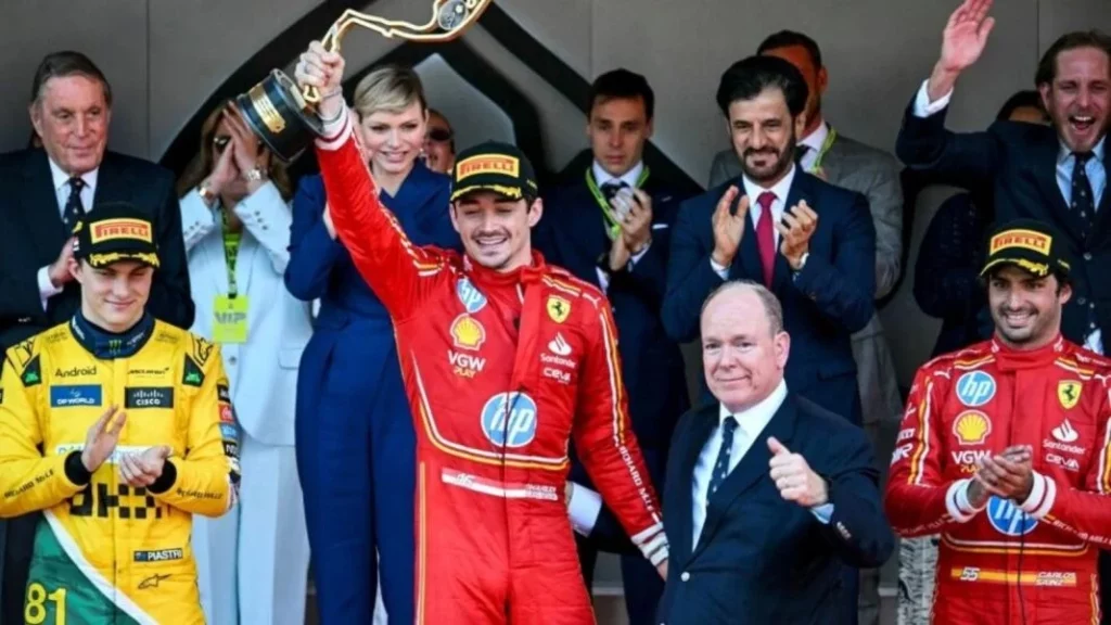 Una victoria muy celebrada por Charles Leclerc y Ferrari.