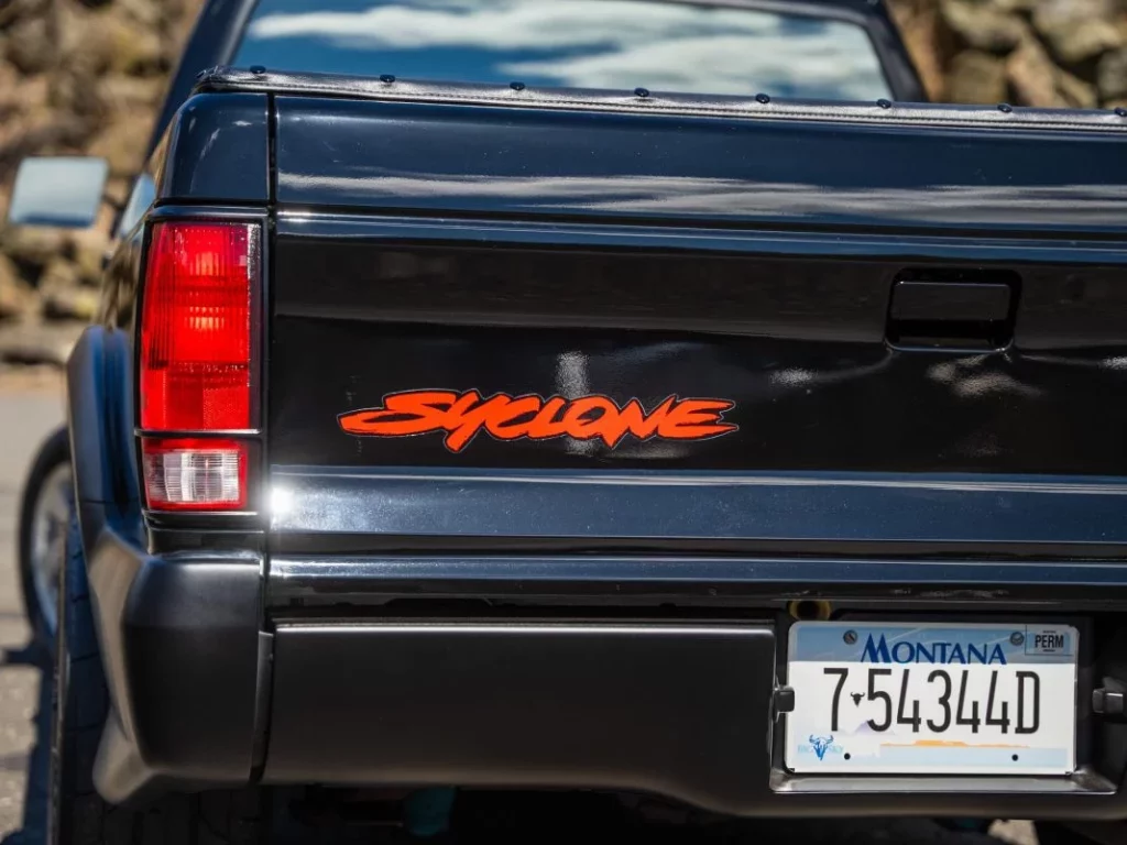 gmc syclone pick up 1991 16 Motor16