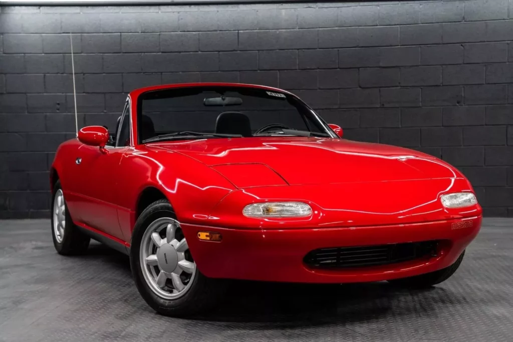 1990 Mazda MX 5 NA Miata BAT 24 Motor16