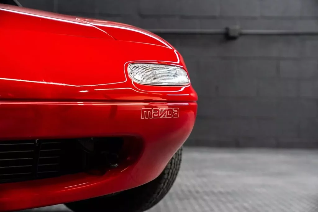 1990 Mazda MX 5 NA Miata BAT 7 Motor16