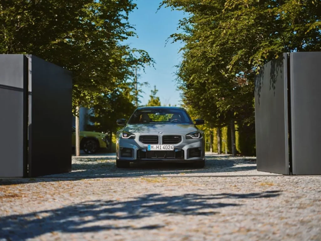 2024 BMW M2 61 Motor16