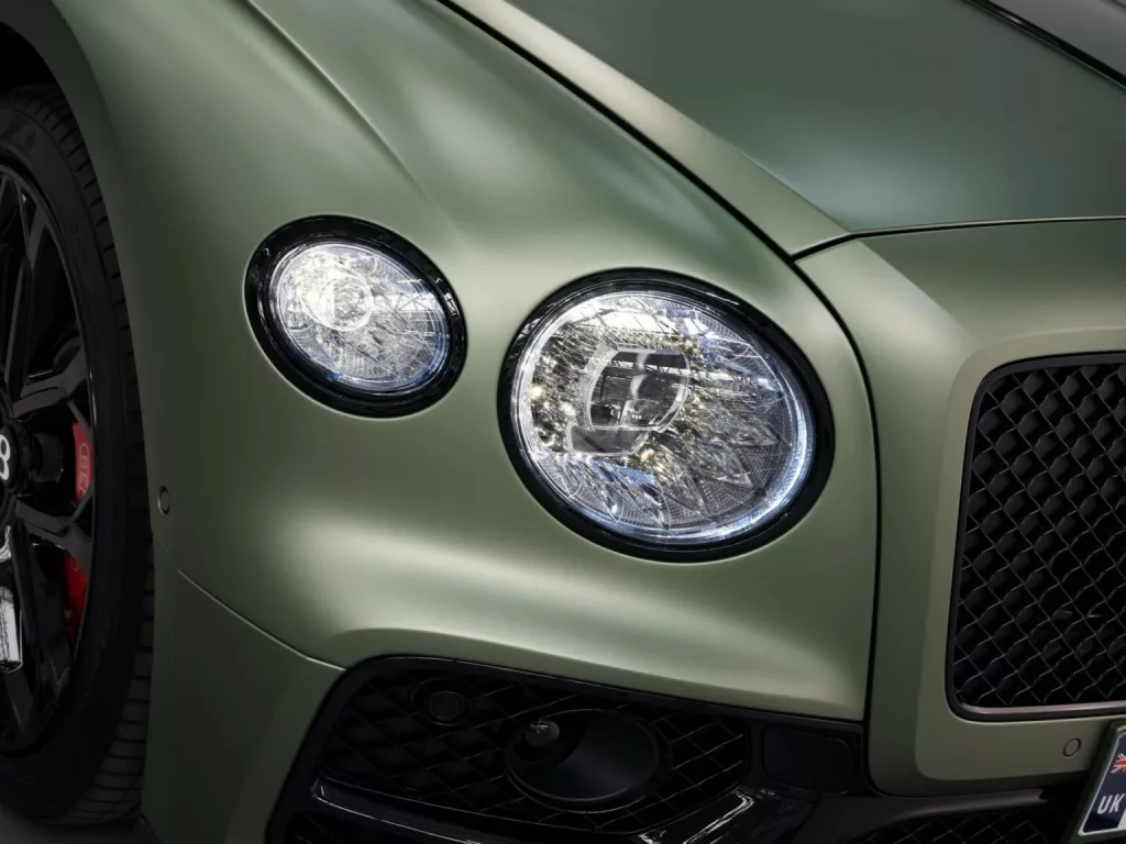 2024 Bentley pintura color satinado mate 10 Motor16