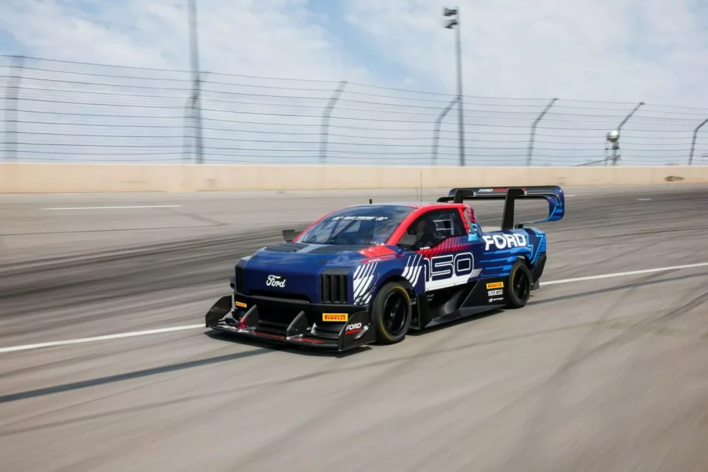 2024 Ford F 150 Lightning SuperTruck Pikes Peak 9 Motor16