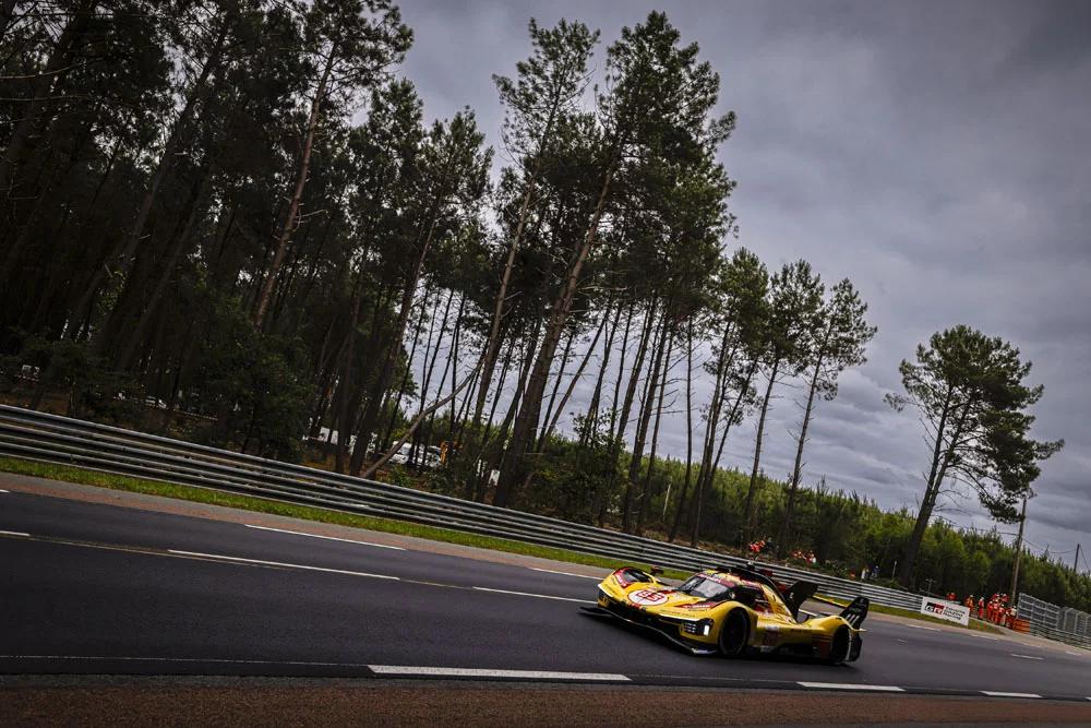 24 HORAS LE MANS FERARI 83 Motor16