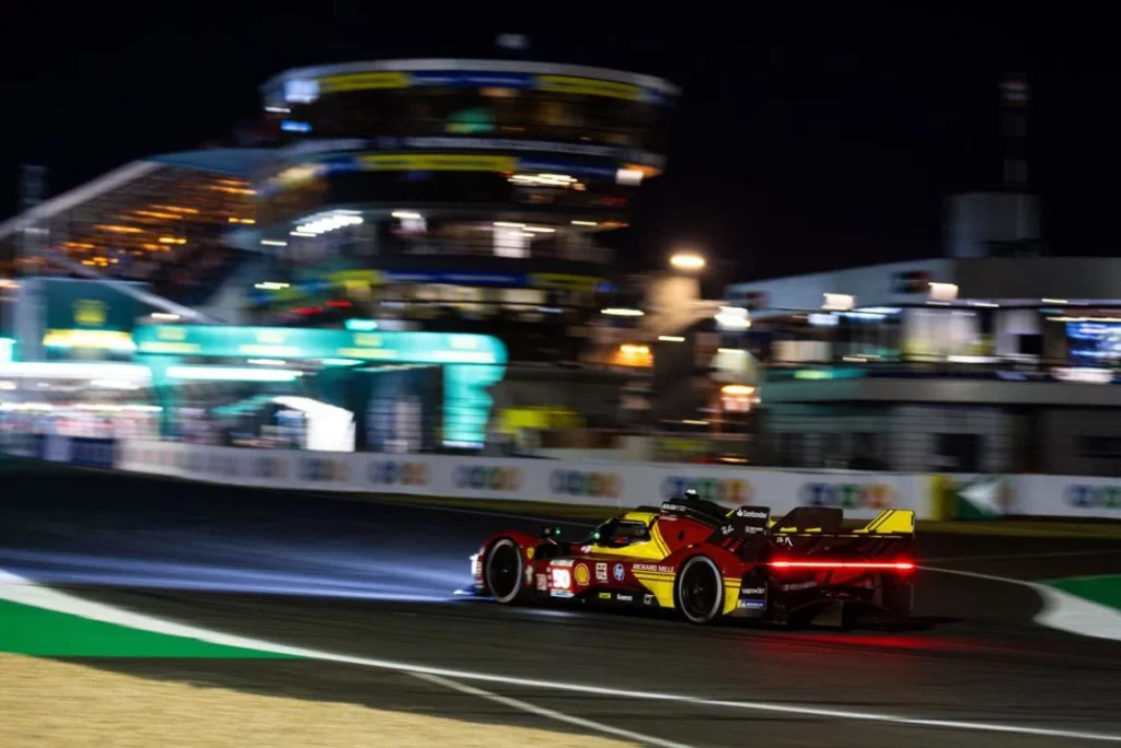 24 HORAS LE MANS FERRARI Motor16