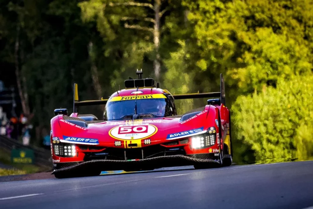 24 HORAS LE MANS FERRARI 2 Motor16