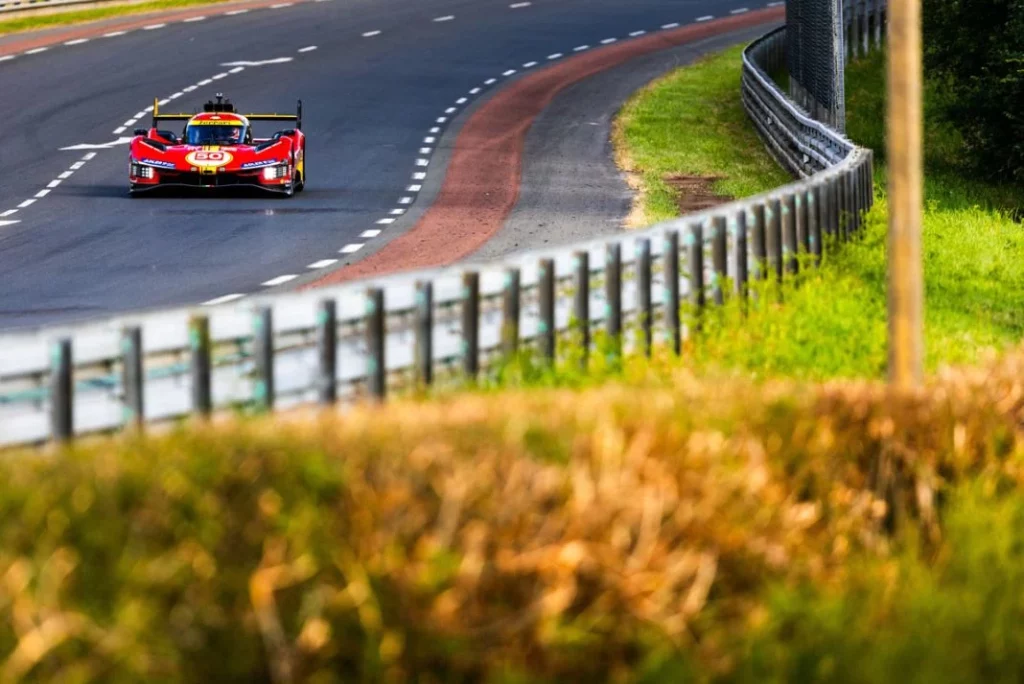 24 HORAS LE MANS FERRARI 3 Motor16