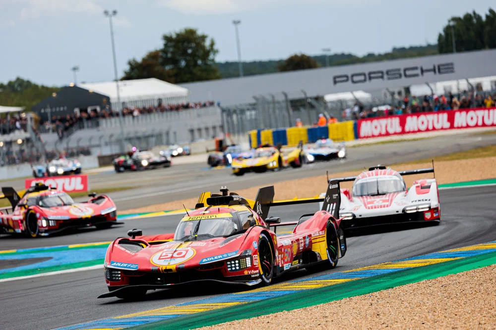 24 HORAS LE MANS FERRARI 50 2 Motor16