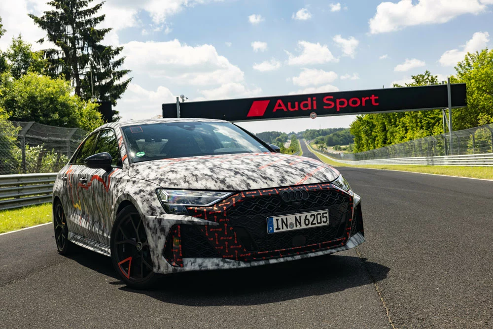 AUDI RS3 SEDAN RECORD 15 Motor16