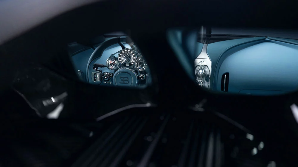 BUGATTI TOURBILLON 32 Motor16