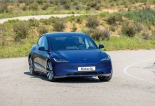 El eléctrico Tesla Model 3 hace historia y da el ‘sorpasso’ en el ranking de coches más vendidos