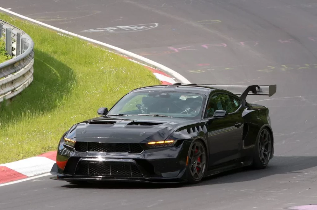 Ford Mustang GTD Nurburgring 4 Motor16