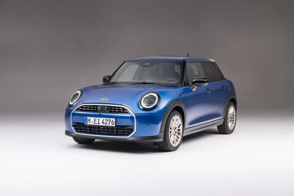 MINI COOPER 5 P 2 Motor16