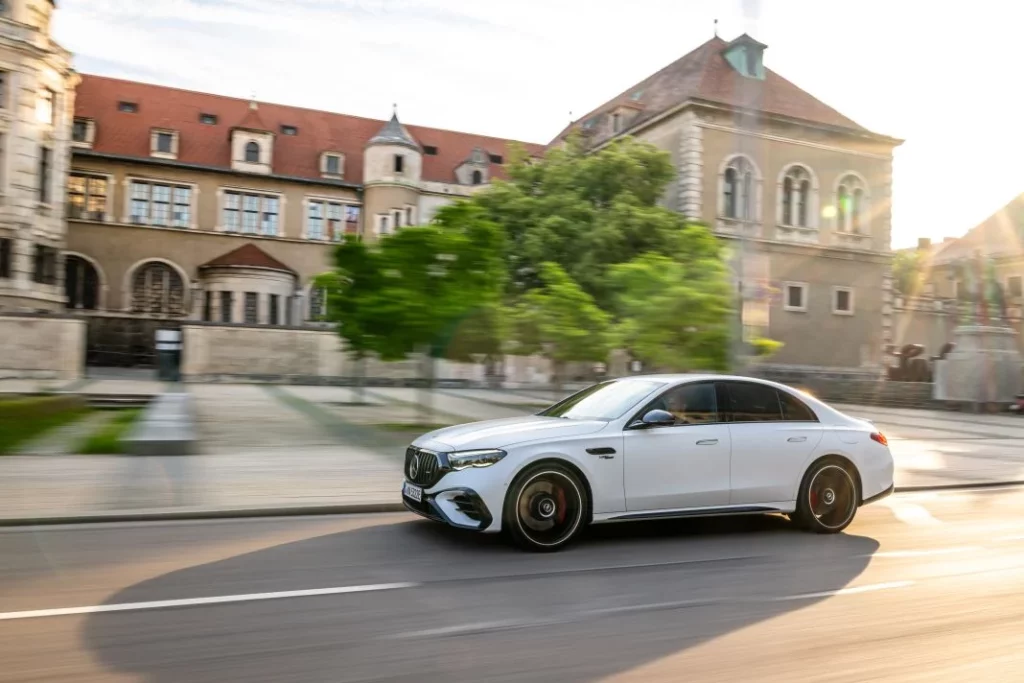 Mercedes AMG 53 Hybrid 4 Motor16