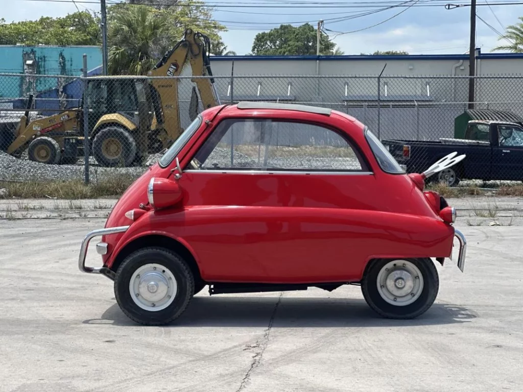 Microlino rival BMW Isetta 300 11 Motor16