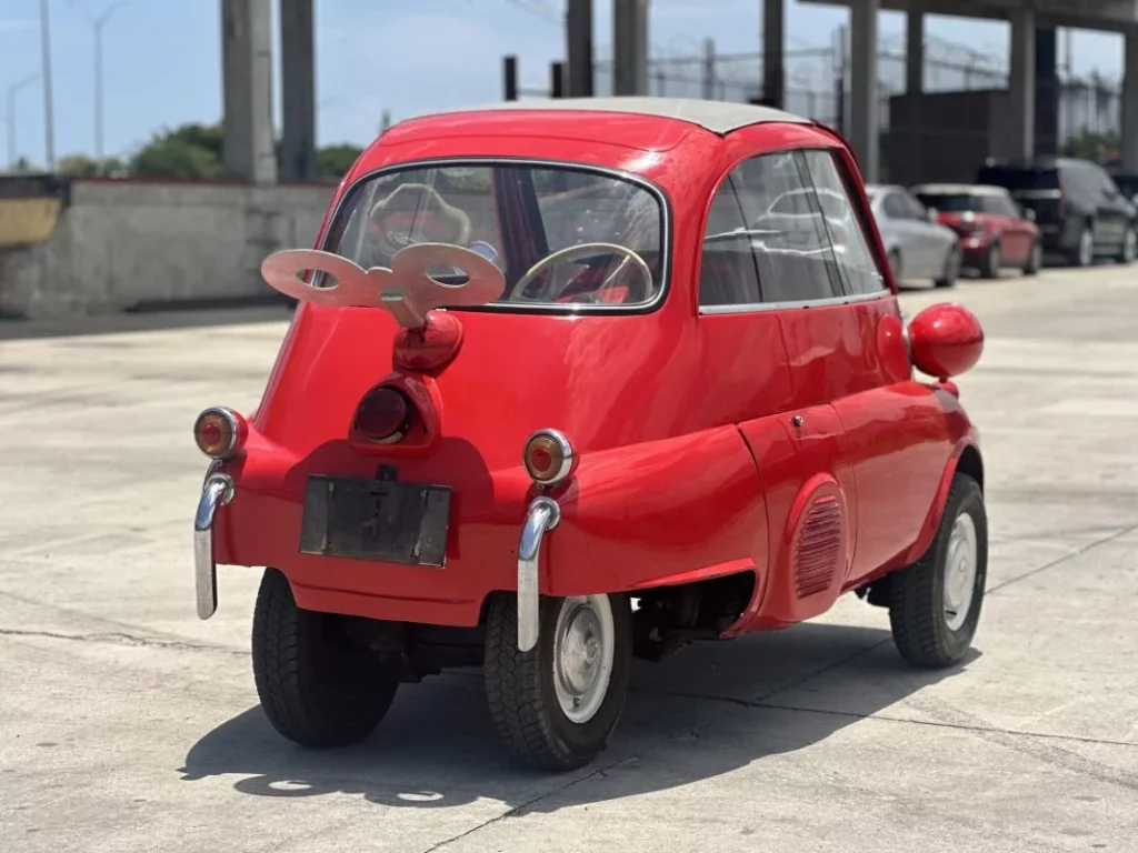 Microlino rival BMW Isetta 300 33 Motor16