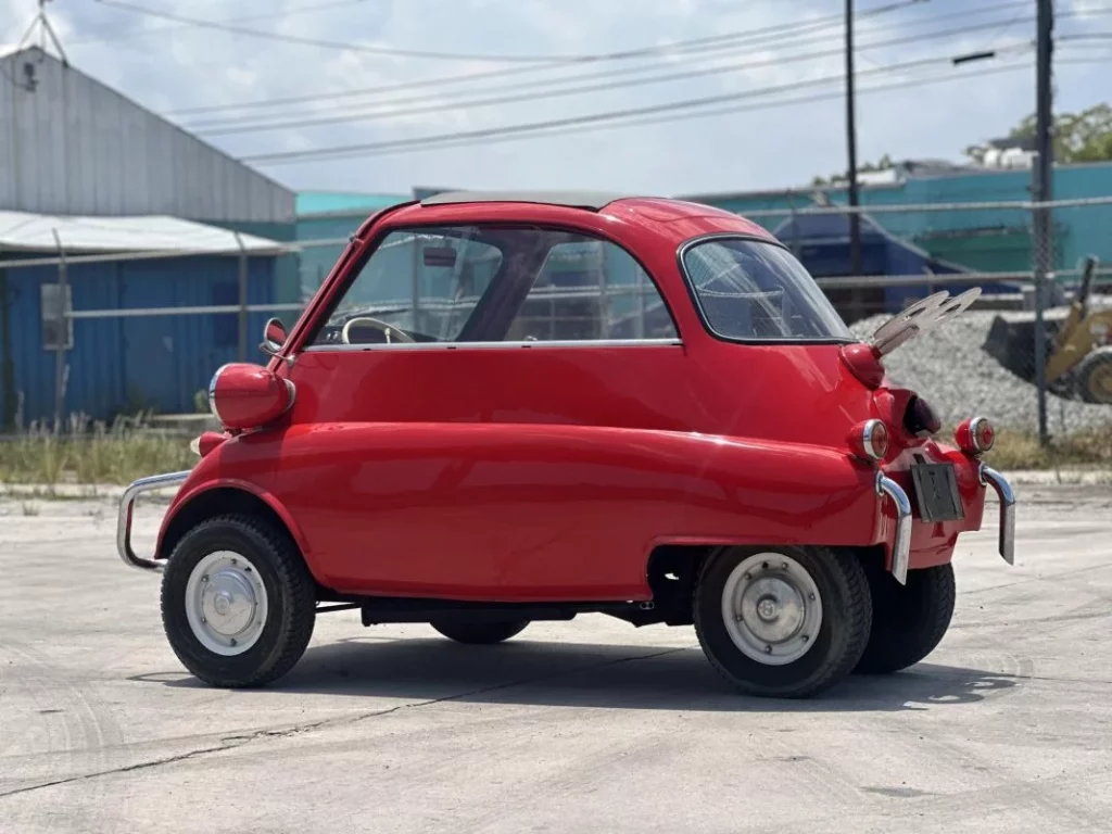 Microlino rival BMW Isetta 300 4 Motor16