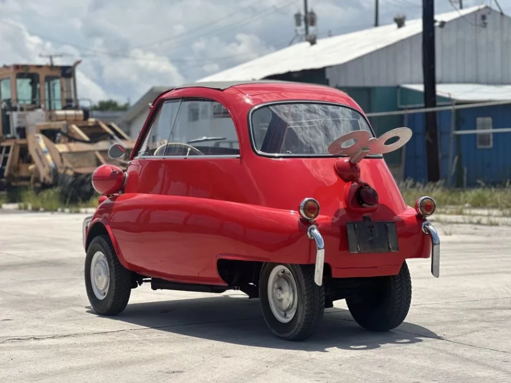 Microlino rival BMW Isetta 300 46 Motor16