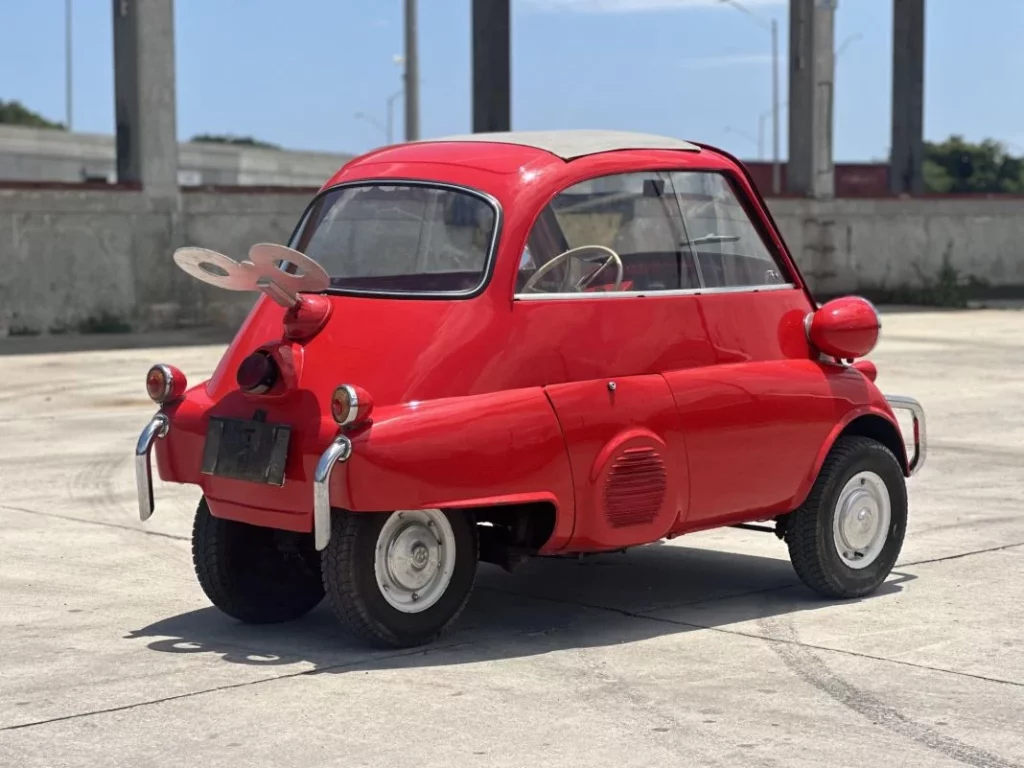 Microlino rival BMW Isetta 300 49 Motor16