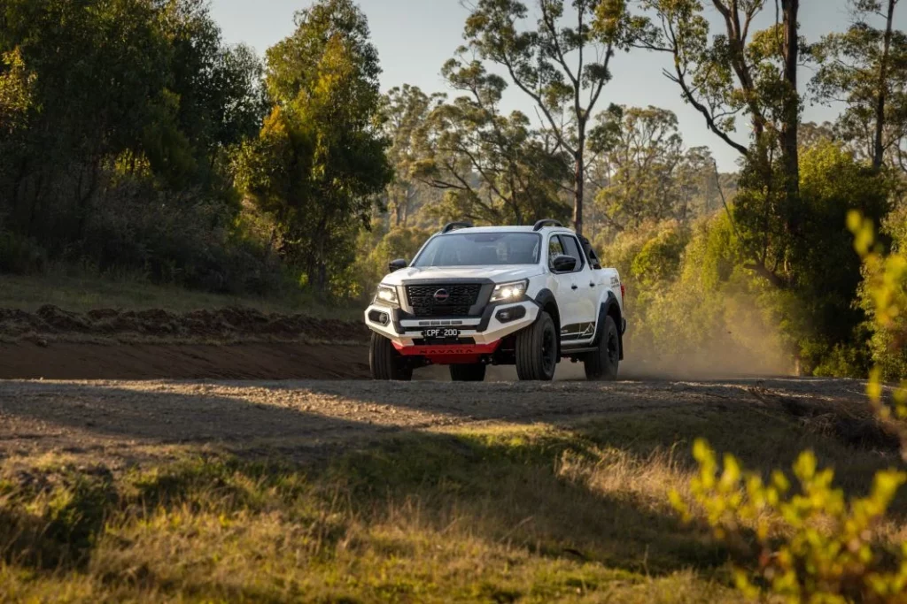 Nissan Navara PRO 4X Warrior premcar 34 Motor16