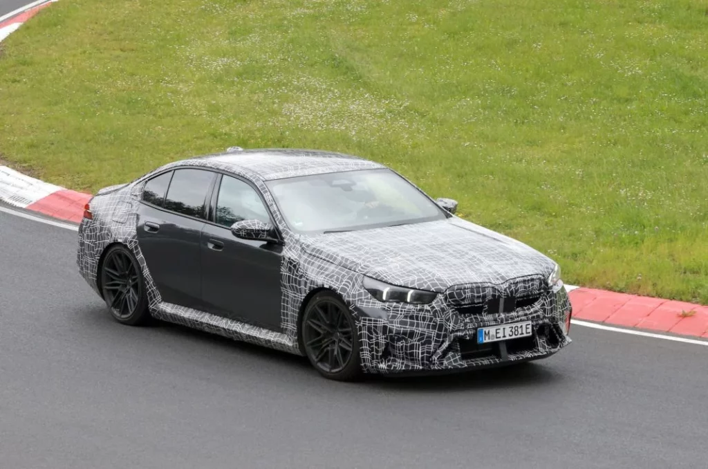 Nuevo BMW M5 2025 G90 15 Motor16